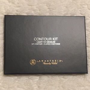 Anastasia - Powder Contour Palette - Light/Medium